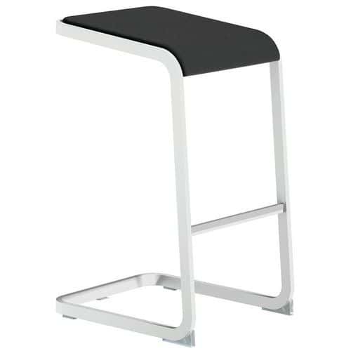 Sgabello alto ergonomico con piede bianco C-Stool